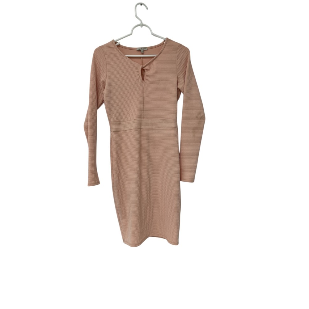 Charlotte Russe Bodycon Dress Pink Womens Size M‎ Keyhole Neck Long Sleeve
